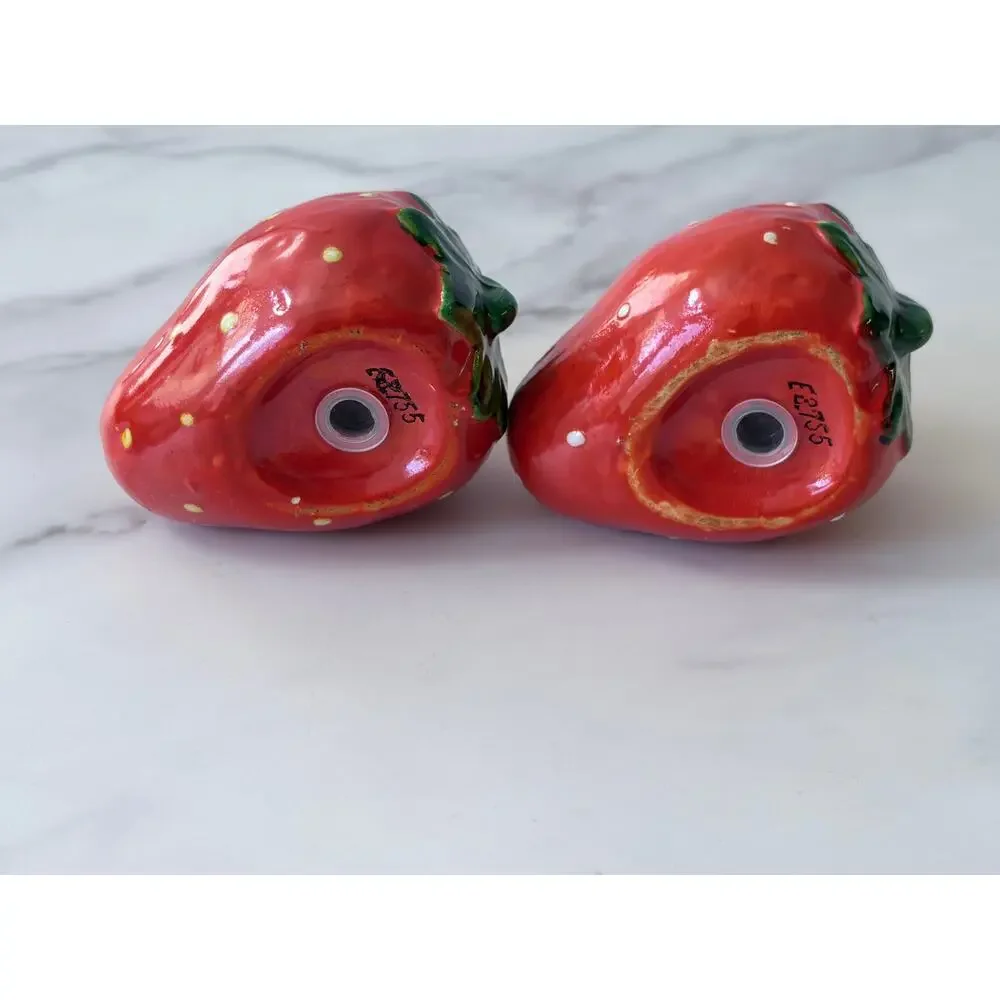 Vintage Ceramic Strawberry Salt & Pepper Shakers | Kitschy Fruit Kitchen Decor